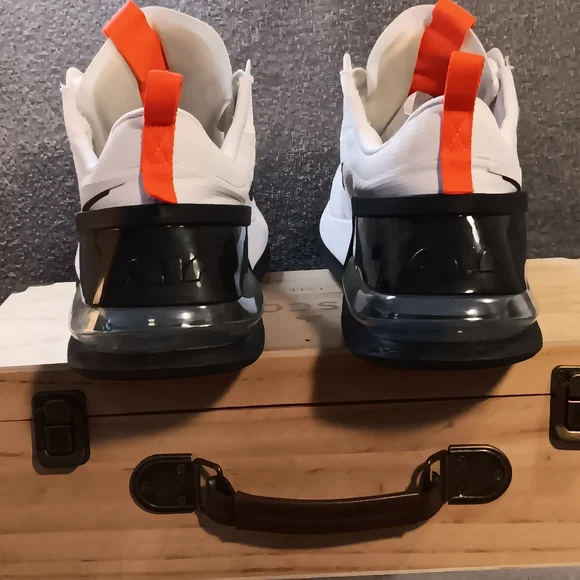 Nike Women's Air Max Up, Size 11.5 - Picture 6 of 10